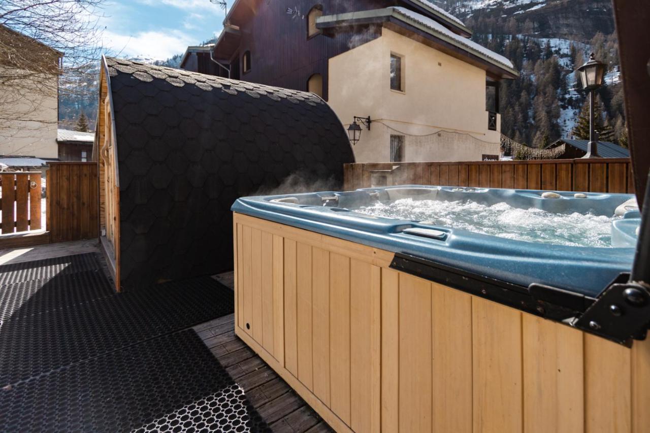 Hotel Chardons Coeur des Brévières Tignes Esterno foto
