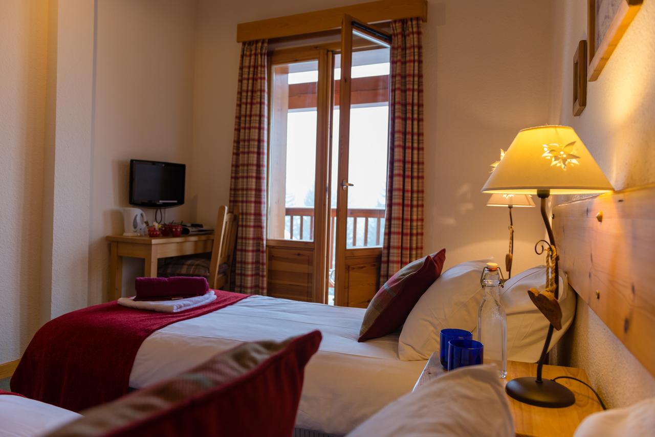 Hotel Chardons Coeur des Brévières Tignes Esterno foto
